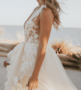 Look Fabulous on Your Big Day: Beach Wedding Dress Tips