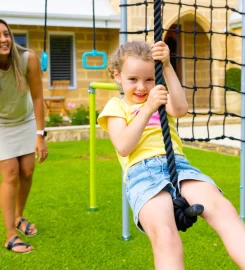 Growplay Monkey Bars